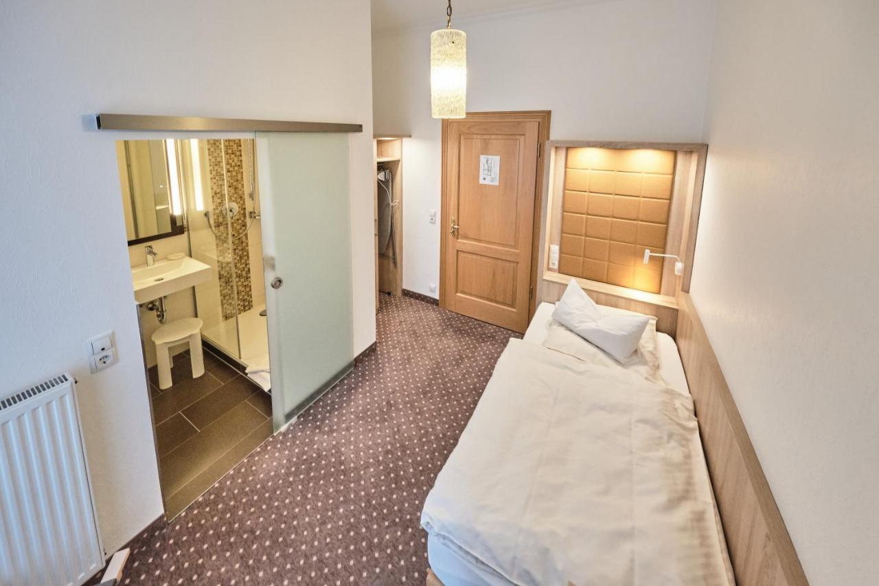 Haus Berlin 3* Bonn